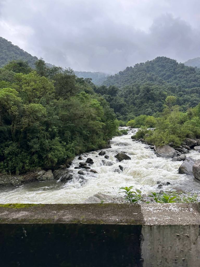 Descending from Tafi del Valle... the river growing in size.